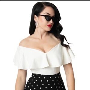 Unique Vintage White Retro Pinup Top XXL Plus Size